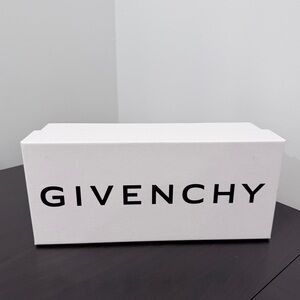 Givency Classic White Gift Decor Box